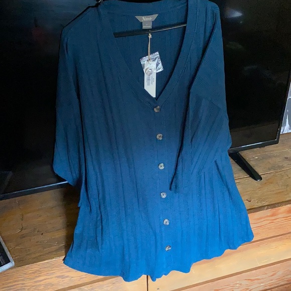 Cardigan - Picture 1 of 4